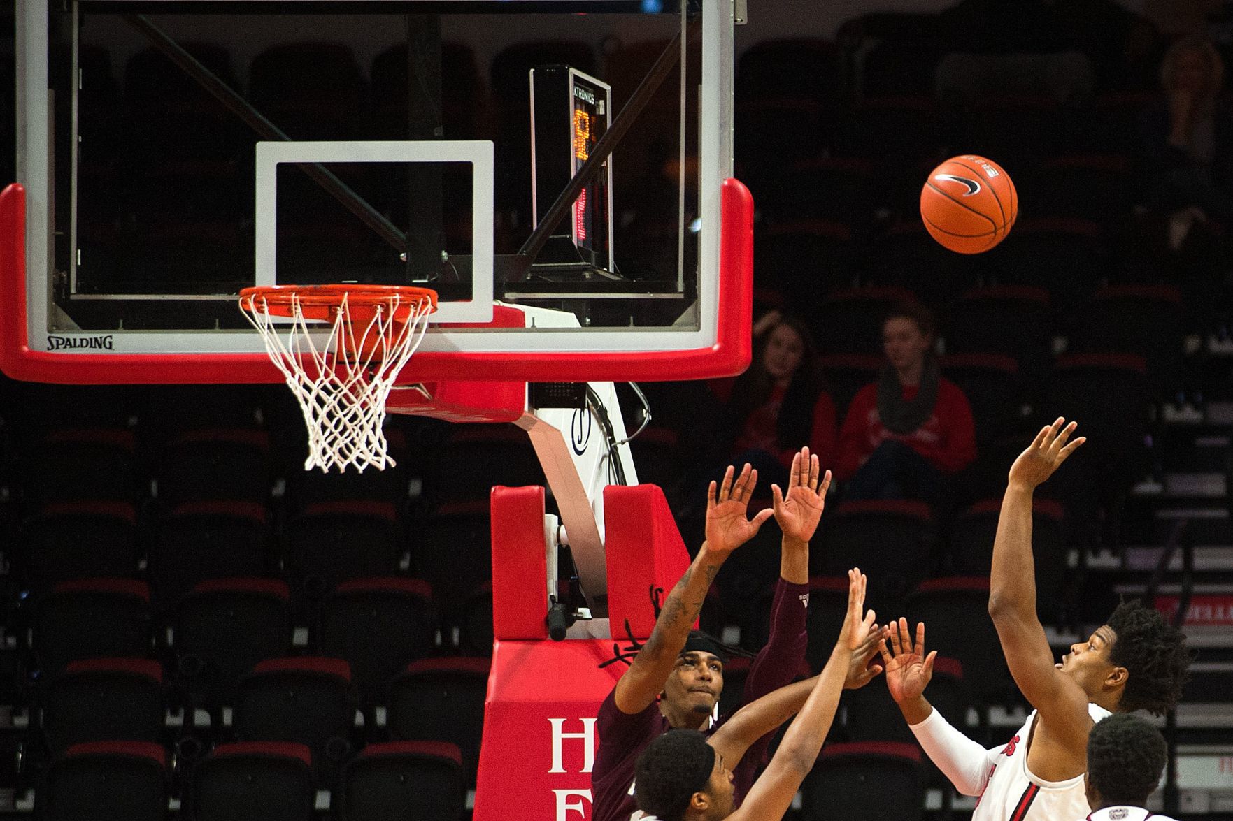 010820-blm-spt-7isuhoops
